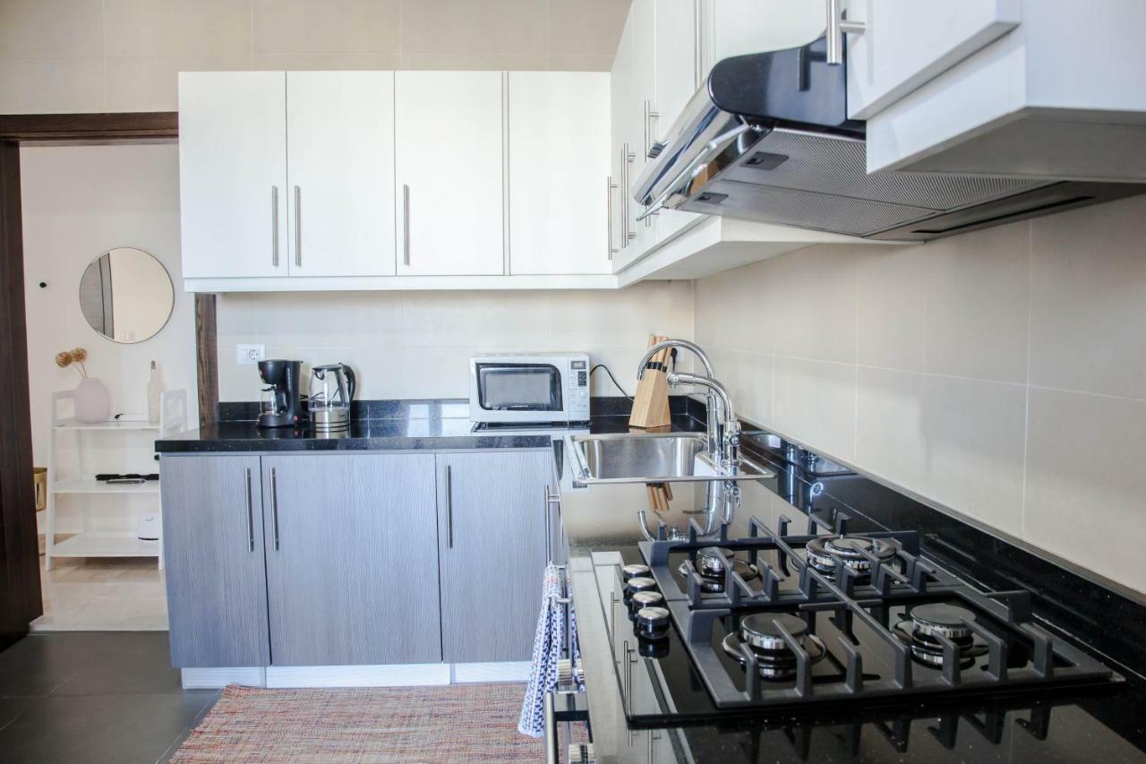 Apartment Achrafieh Modern 2bd Beirut
